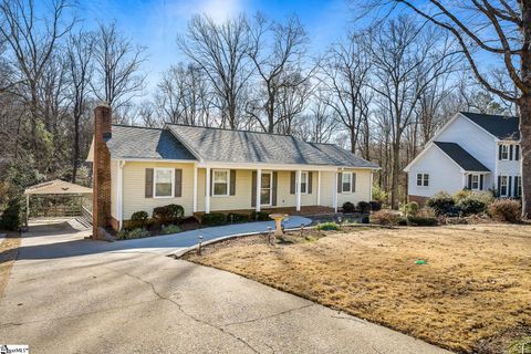 206 Bendingwood Circle