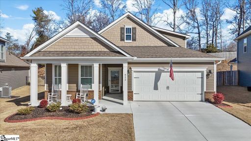 512 Raleighwood Lane