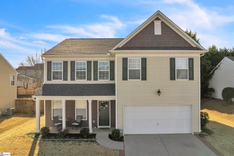 16 Nut Leaf Lane