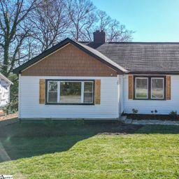 105 Monteith Circle
