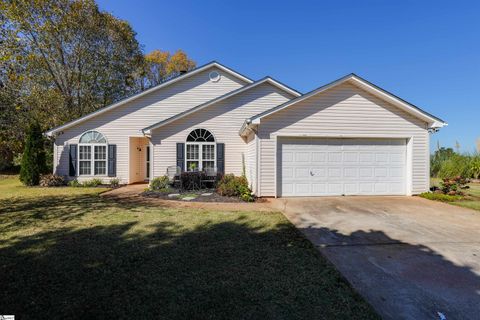 4 Grackle Court