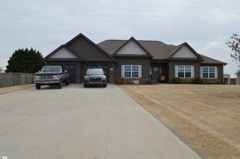 803 W Keepsake Lane