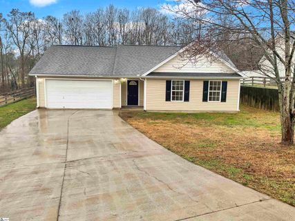 266 Chateau Street sold home in Savannah Acres, Boiling Springs, SC