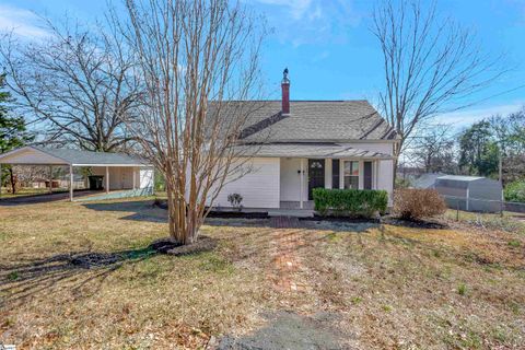 102 League Street