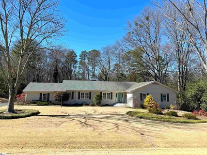 105 Independence Drive sold home in Pelham Estates, Greenville, SC