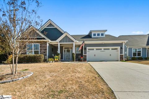 1 Bishop Lake Way