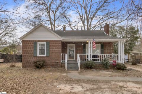 11 Westbrook Drive