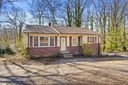 114 Mayfair Drive sold home in Taylors, SC