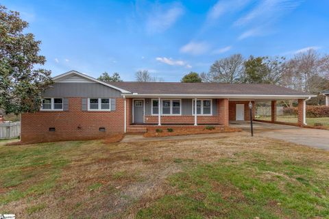 9 Mistletoe Drive sold home in Mountain Shadow, Greenville, SC