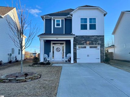 105 Highland Park Court