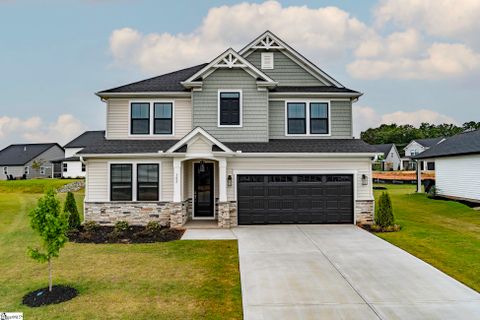 302 Red Oak Court