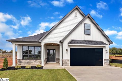 324 Bonnell Road
