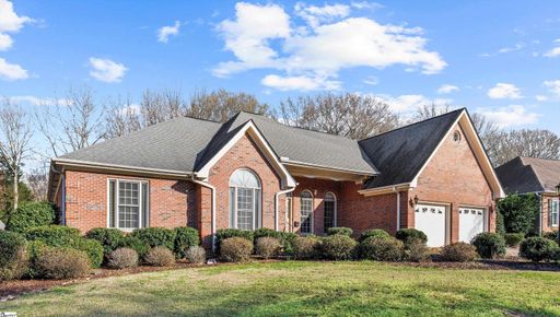 106 Holly Crest Circle sold home in Holly Trace, Simpsonville, SC