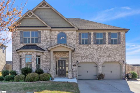 105 Foxhill Drive sold home in Kings Crossing, Simpsonville, SC