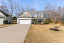 324 Catterick Way sold home in Fountain Inn, SC