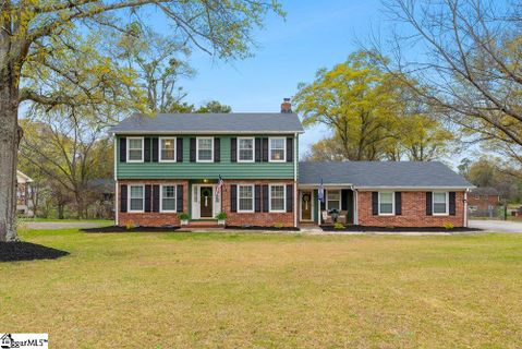 210 Montclair Road sold home in Belmont Heights, Greer, SC