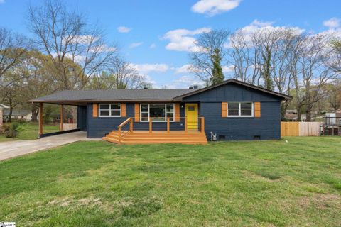106 Glendale Street sold home in Glendale Heights, Greenville, SC