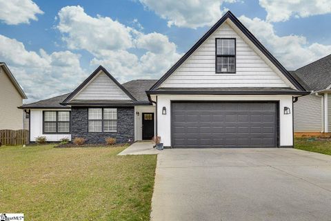 4 Rusty Court sold home in Creek Bank Commons, Simpsonville, SC