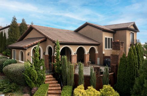 10 Vicchio Drive