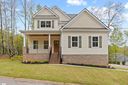 135 Old Compton Street sold home in Pendleton, SC