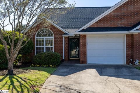 518 Garden Spring Drive sold home in Coopers Lake, Simpsonville, SC