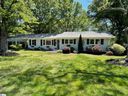 705 Confederate Circle sold home in Taylors, SC