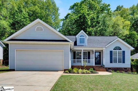 501 Lake Lennox Drive