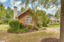 325 Woodruff Park Lane sold home in Simpsonville, SC