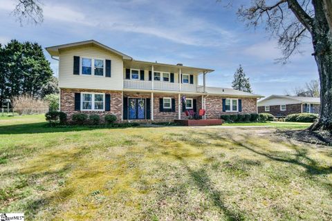 213 Devon Drive
