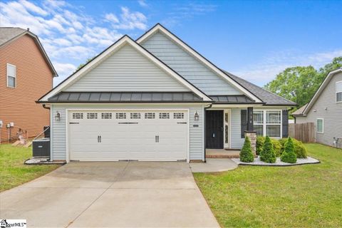 134 Tiara Ridge Lane sold home in Tiara Ridge, Duncan, SC