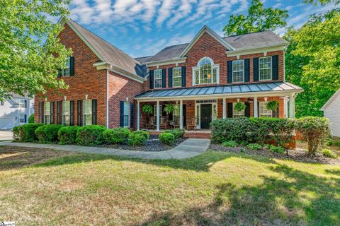 1 Hollingdale Court