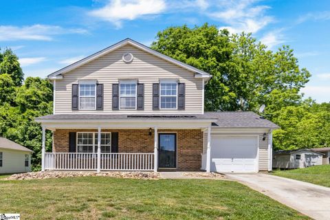 203 E Corley Lane sold home in New Hope Estate, Spartanburg, SC