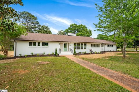 2000 Lindale Road