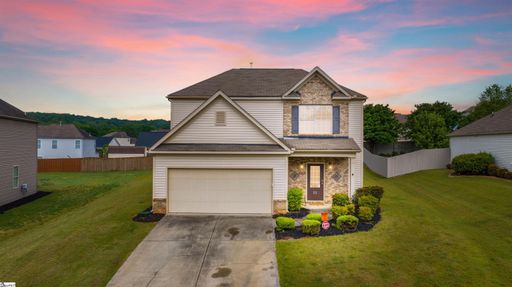 22 Duxbury Lane
