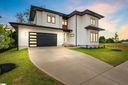 19 Village Crest Drive sold home in Greenville, SC