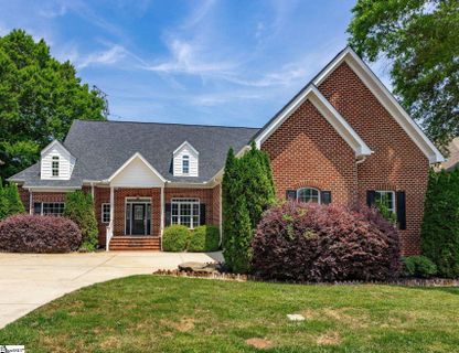 412 New Tarleton Way