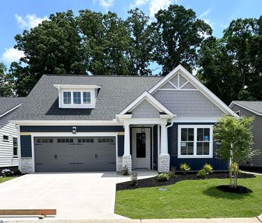 11 Pineglen Court