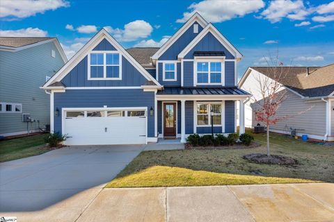 626 Crossbuck Trail