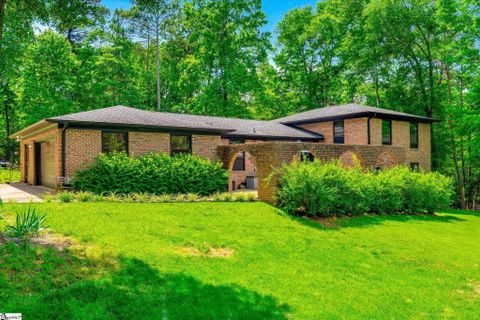 206 Woodwind Court