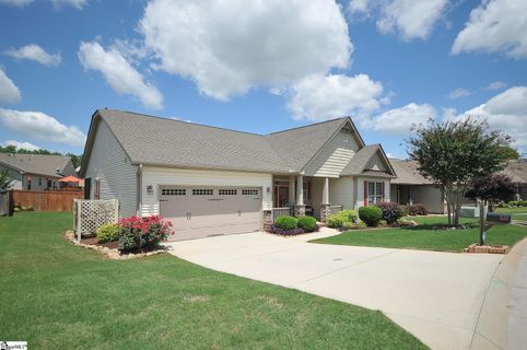 322 Stallion Road sold home in Hampton Farms, Greenville, SC