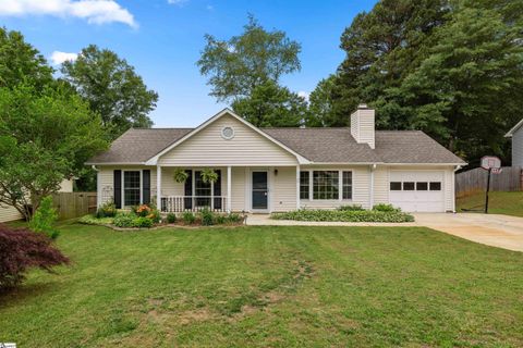 16 Chinaberry Lane sold home in Neely Forest, Simpsonville, SC