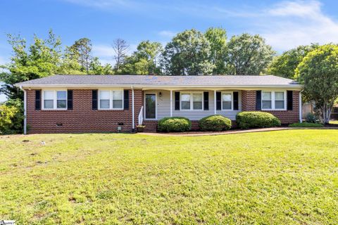 106 Vista Drive sold home in Pinehurst, Greenville, SC