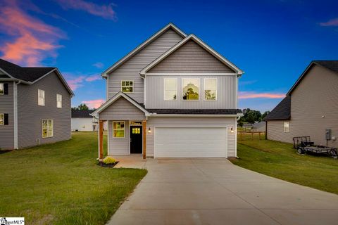 106 Woodbury Drive