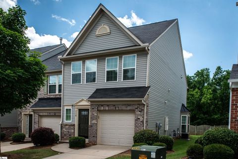 116 Awendaw Way