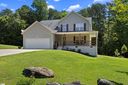 221 Anchors Away Drive sold home in Inman, SC