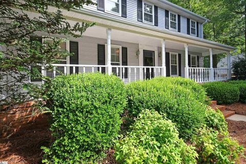 109 Robinwood Drive