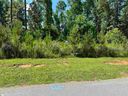 205 Harborside Drive sold home in Six Mile, SC