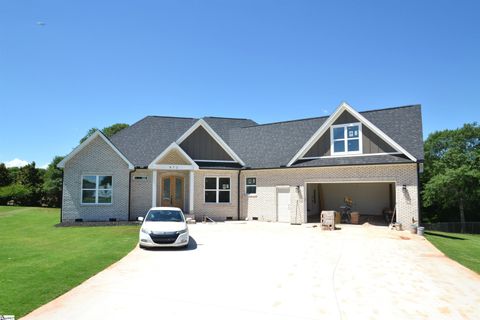 872 Shadow Creek Drive sold home in Bridle Ridge, Inman, SC