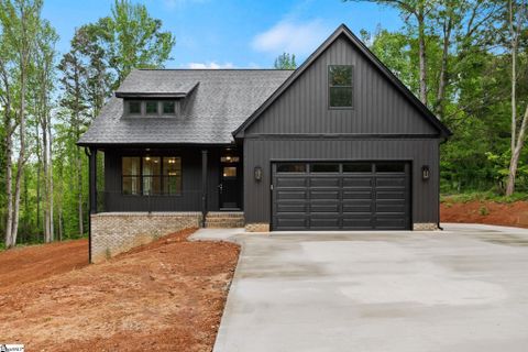 Previously sold for $624,900