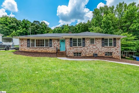 121 Greenbriar Drive sold home in Greenbrier, Simpsonville, SC